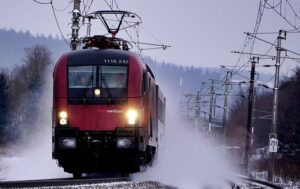 obb train austria snow